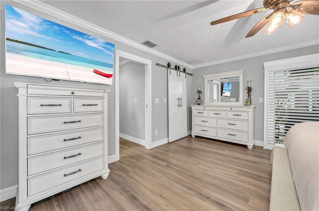 5548 Foxhunt Way Naples, FL 34104 - Photo 16 of 50 Gallery Image 16