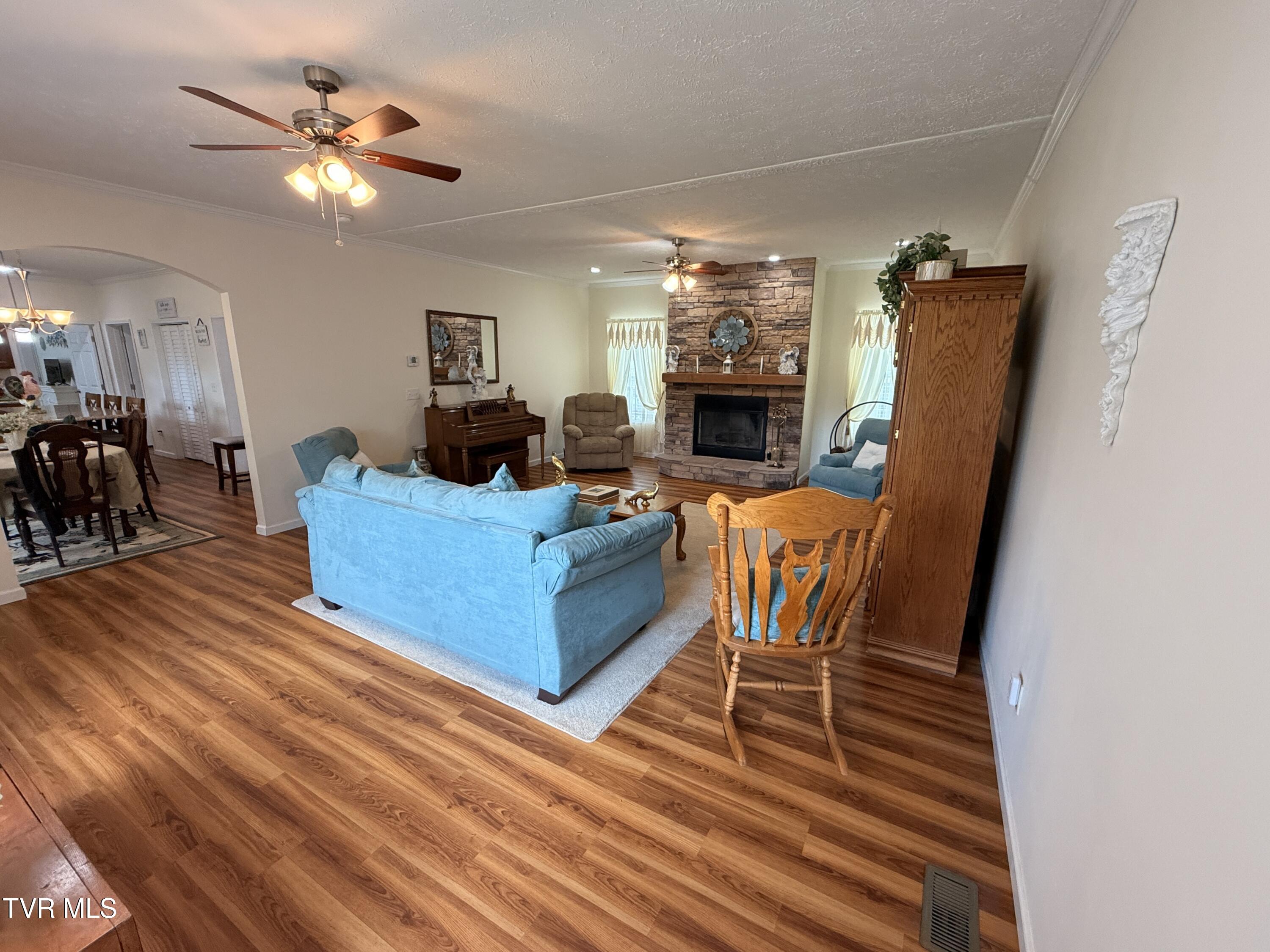 1930 Sail Road Newport, TN 37821 - Photo 6 of 31 6