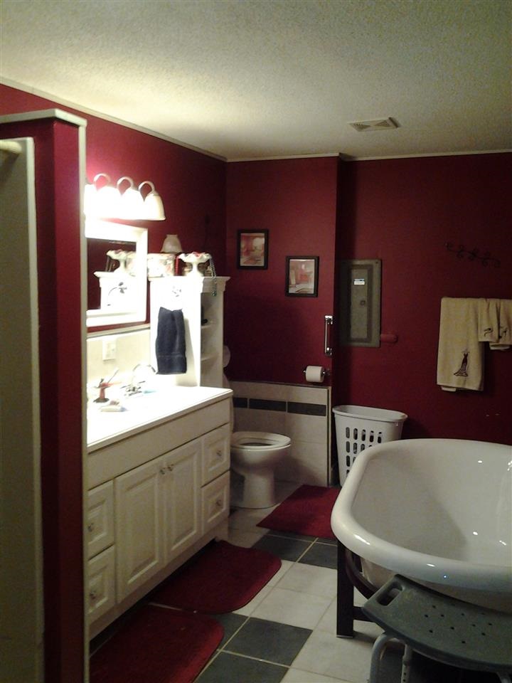 6237 West Towpath Road Delphi, IN 46923 - Photo 13 of 18 Gallery Image 13
