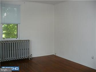 260 Ashby Road Upper Darby, PA 19082 - Photo 6 of 12 Unit #2