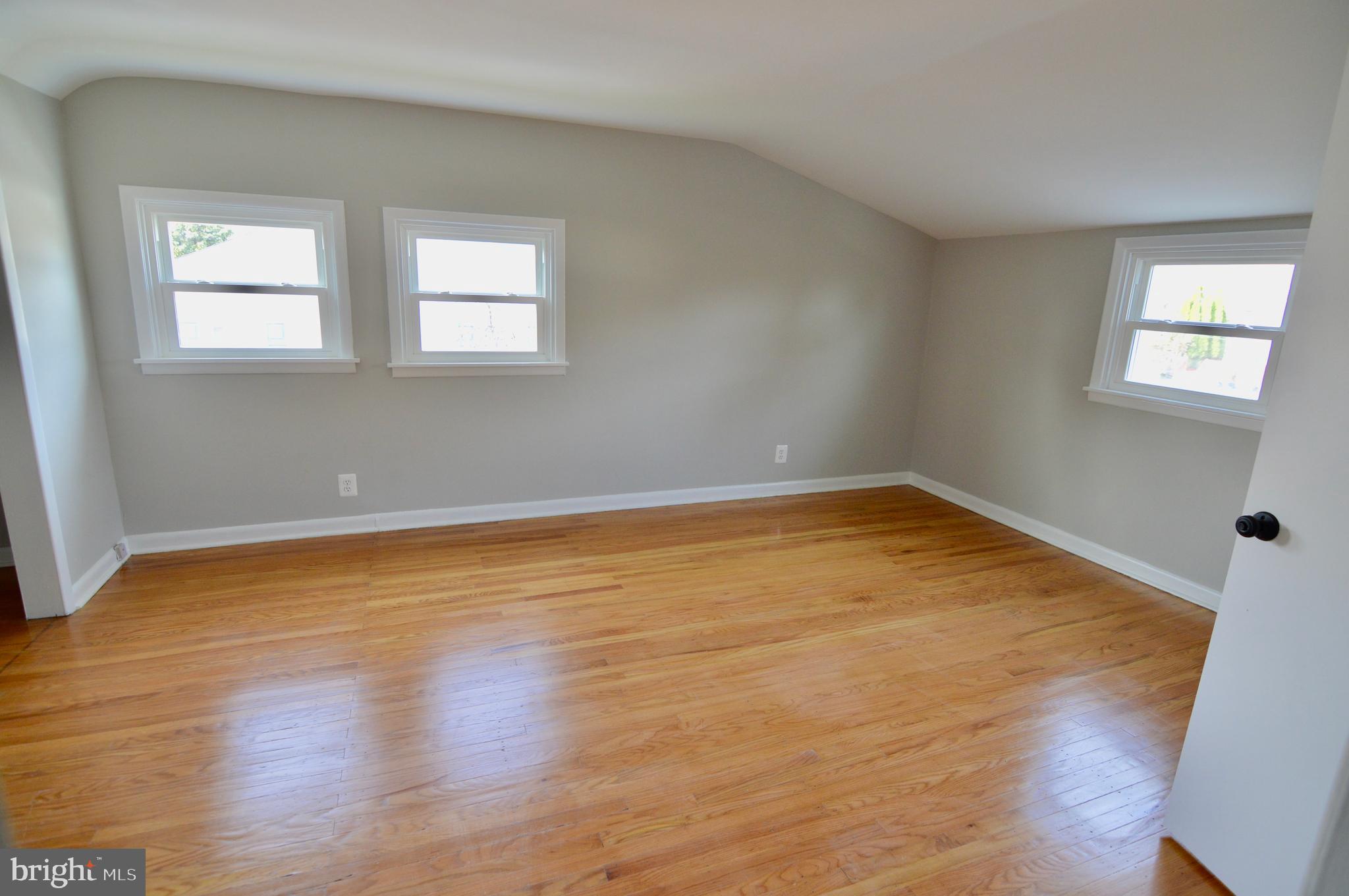 1039 Coronet Road Warminster, PA 18974 - Photo 22 of 31 Gallery Image 22