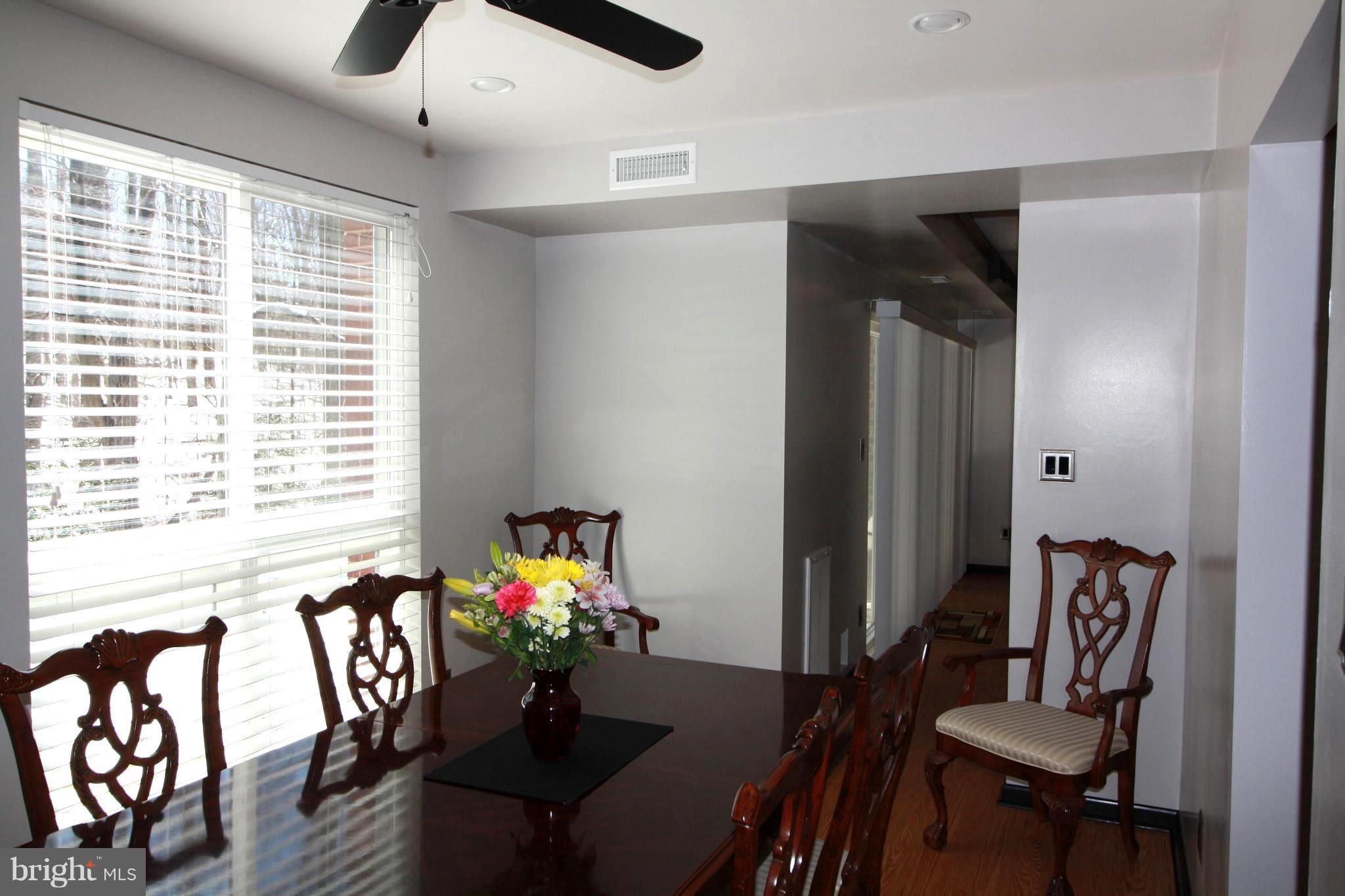 11833 Shire Court, Unit 1A Reston, VA 20191 - Photo 10 of 24 Dining Room