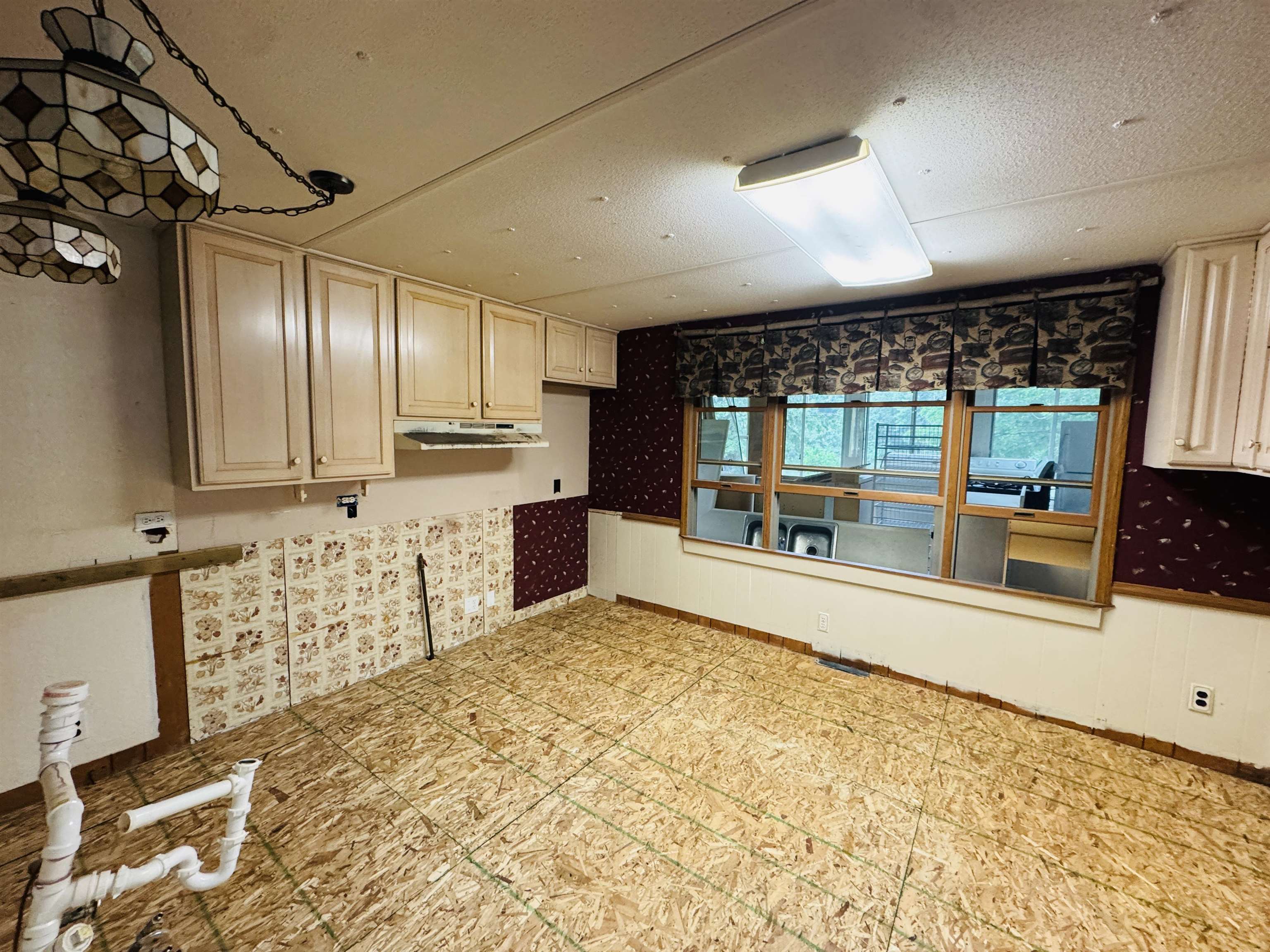 10065 River Road Manton, MI 49663 - Photo 33 of 47 1948962-426bda93-3e31-48a0-869f-4962e5937cee.JPG