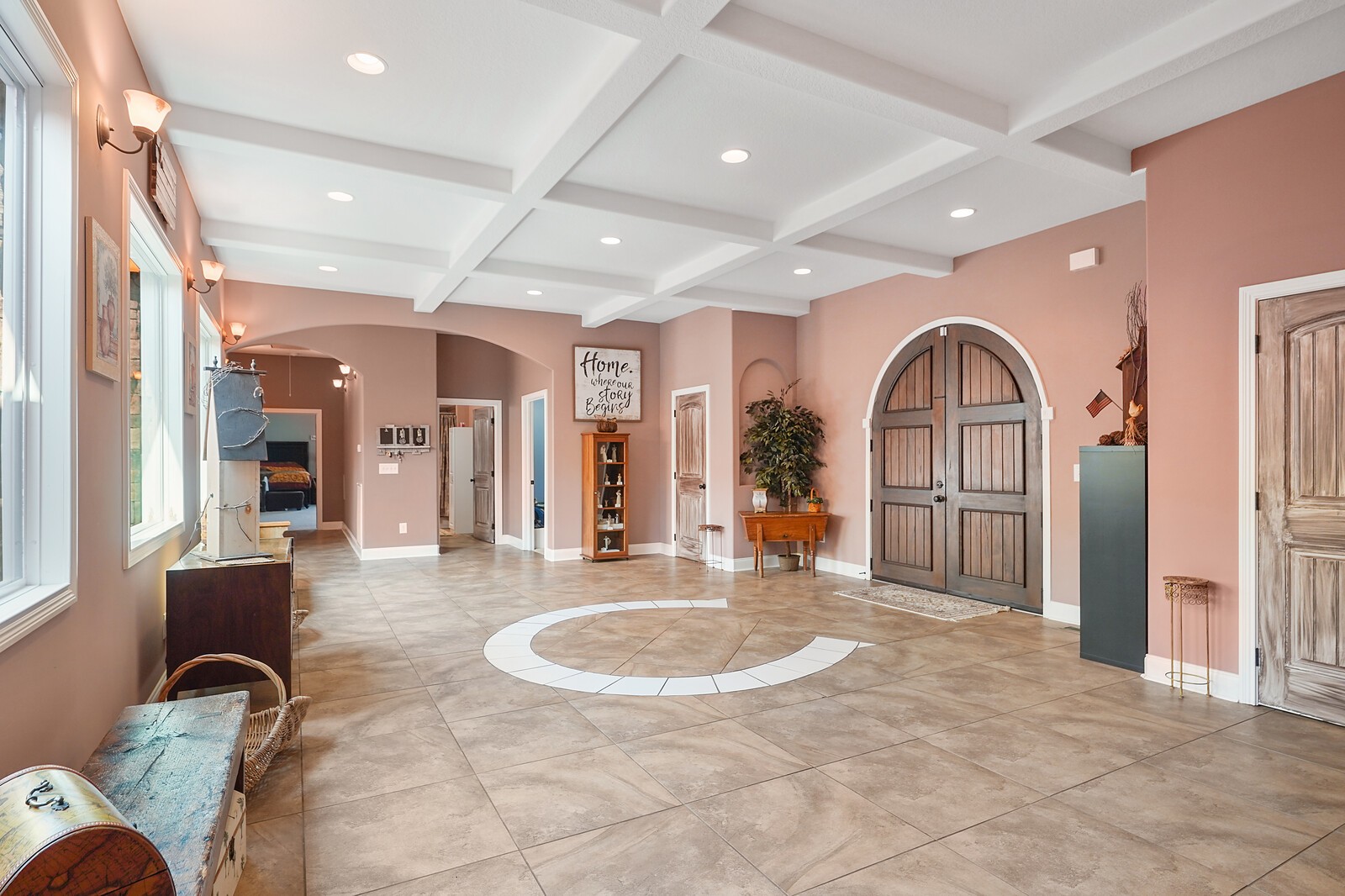 4785 Pulliam-Hardaway Road Springfield, TN 37172 - Photo 6 of 45 a view of a livingroom with furniture and window