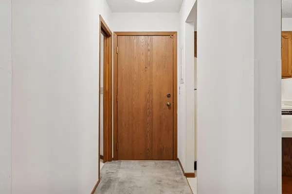 $175,000 | 5445 Babcock Trail, Unit N106, Inver Grove Heights, MN 55077