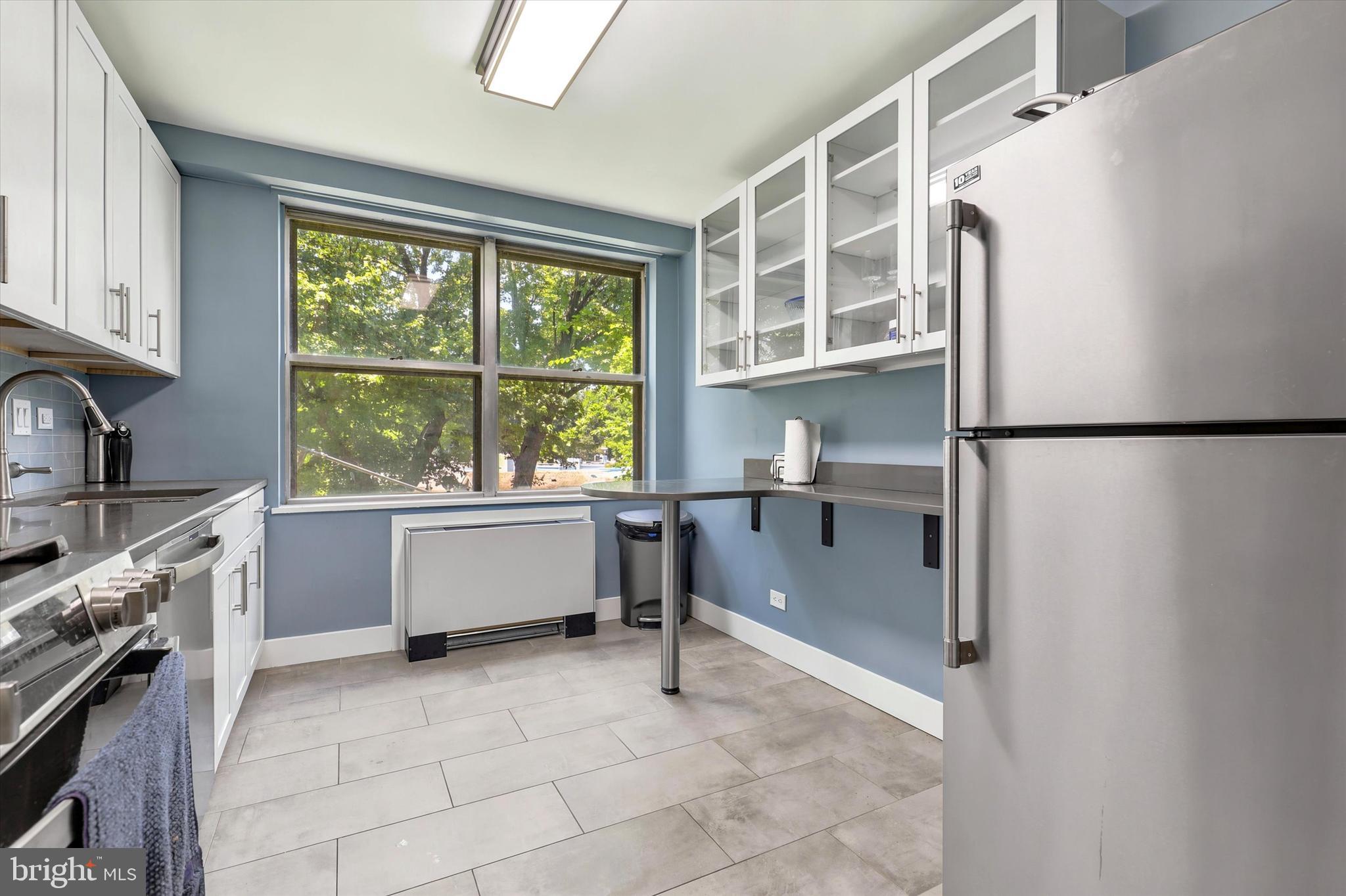 1600 Hagys Ford Road, Unit 2L Penn Valley, PA 19072 - Photo 9 of 26 Renovated Gourmet Kitchen