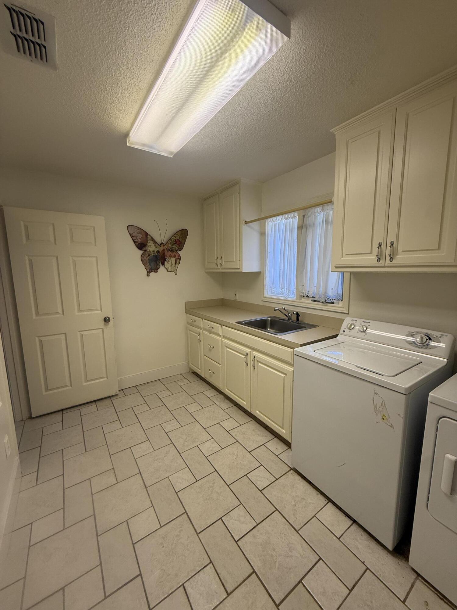 4810 99th Street Lubbock, TX 79424 - Photo 17 of 48 IMG_4524