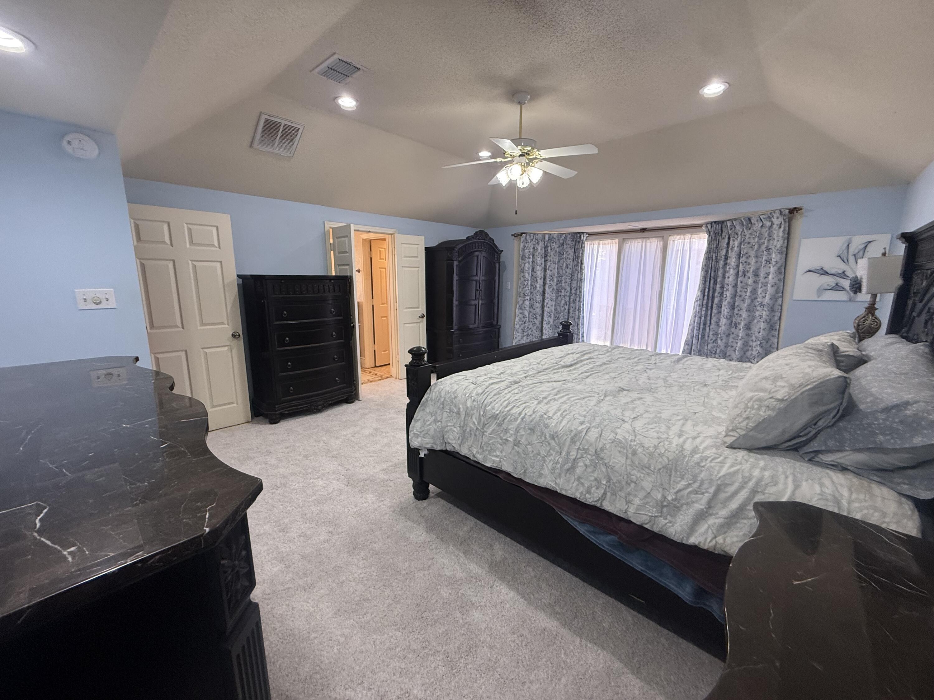 4810 99th Street Lubbock, TX 79424 - Photo 22 of 48 IMG_4547