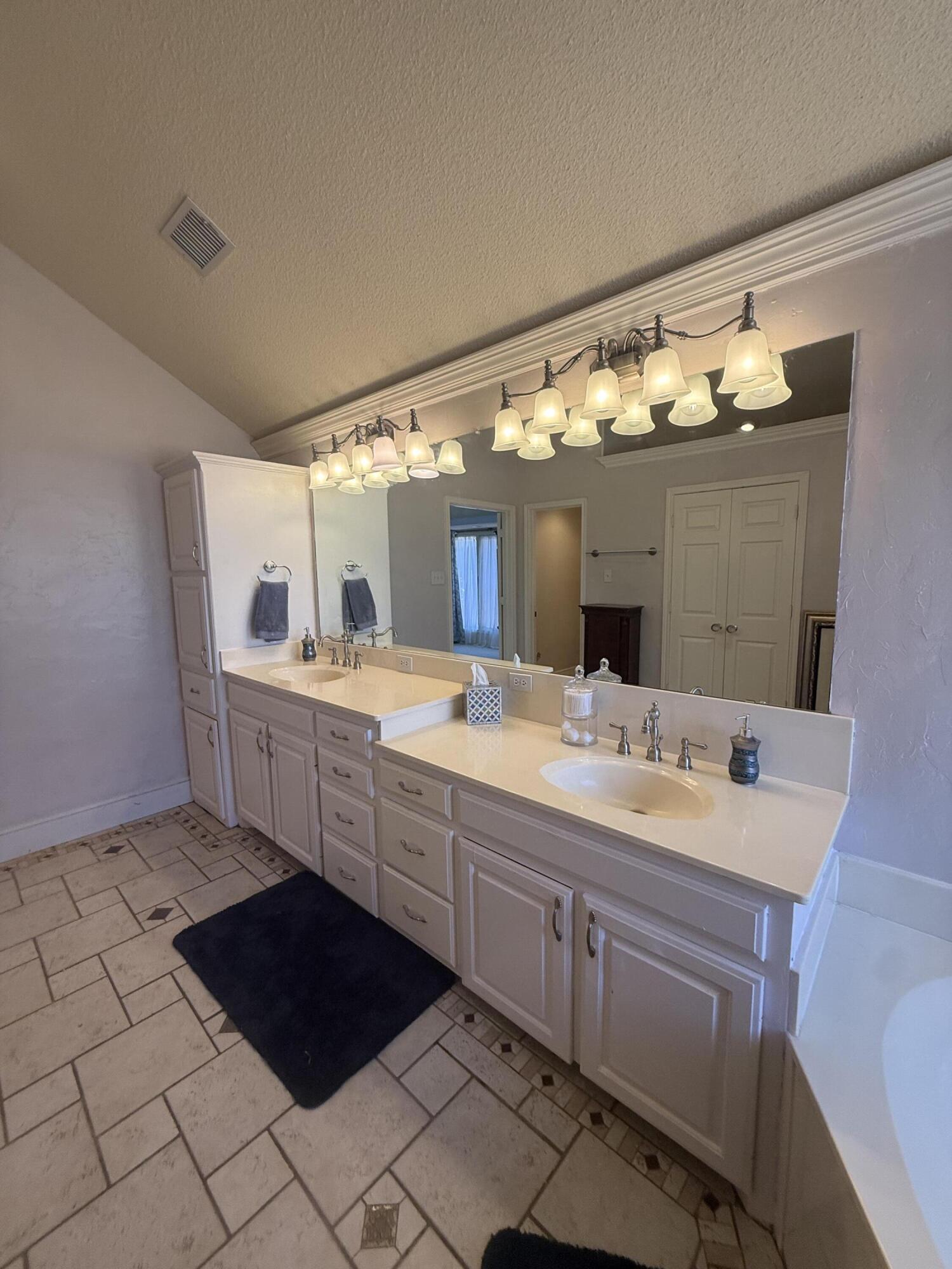 4810 99th Street Lubbock, TX 79424 - Photo 28 of 48 IMG_4543