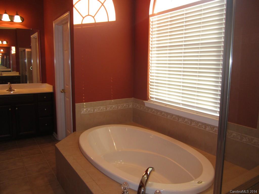 607 Panthers Way Fort Mill, SC 29708 - Photo 15 of 17