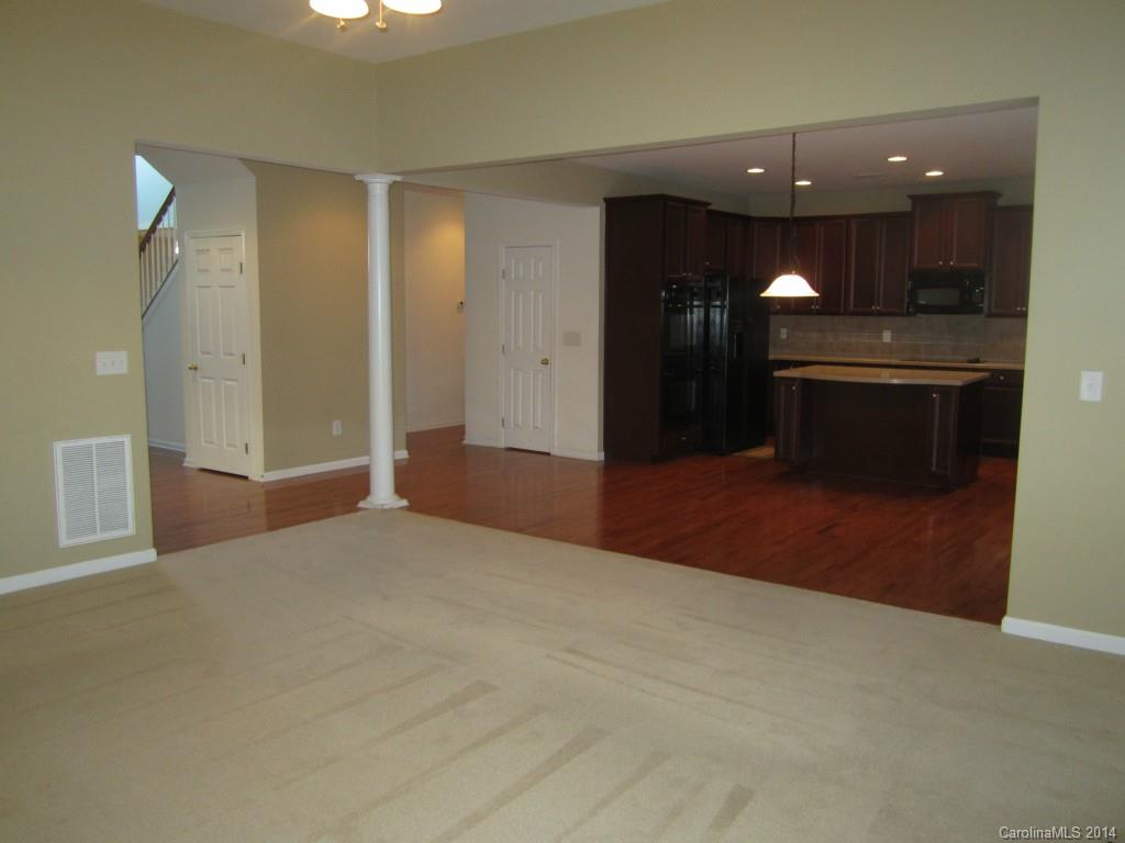 607 Panthers Way Fort Mill, SC 29708 - Photo 8 of 17