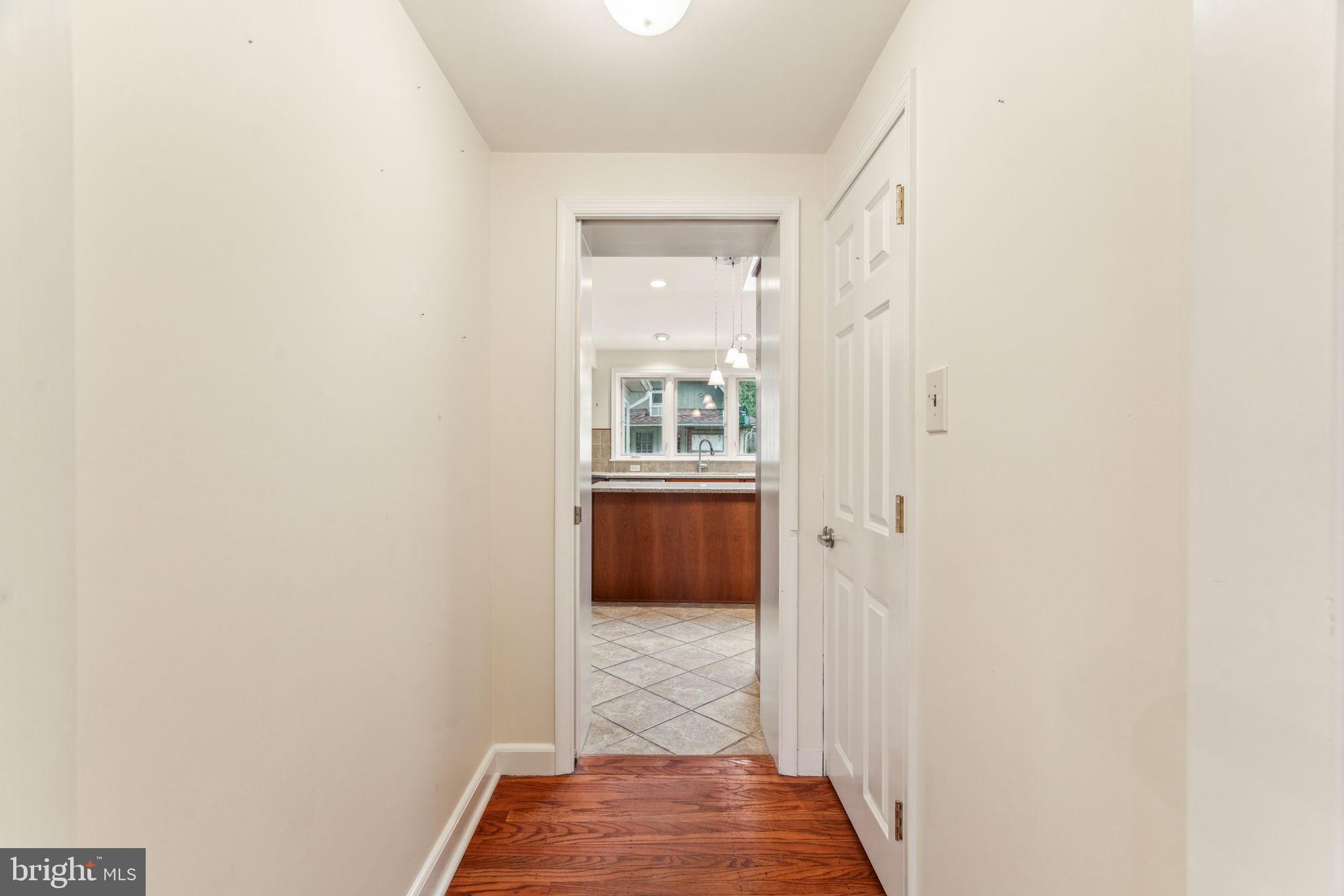 526 Drayton Road Oreland, PA 19075 - Photo 21 of 64