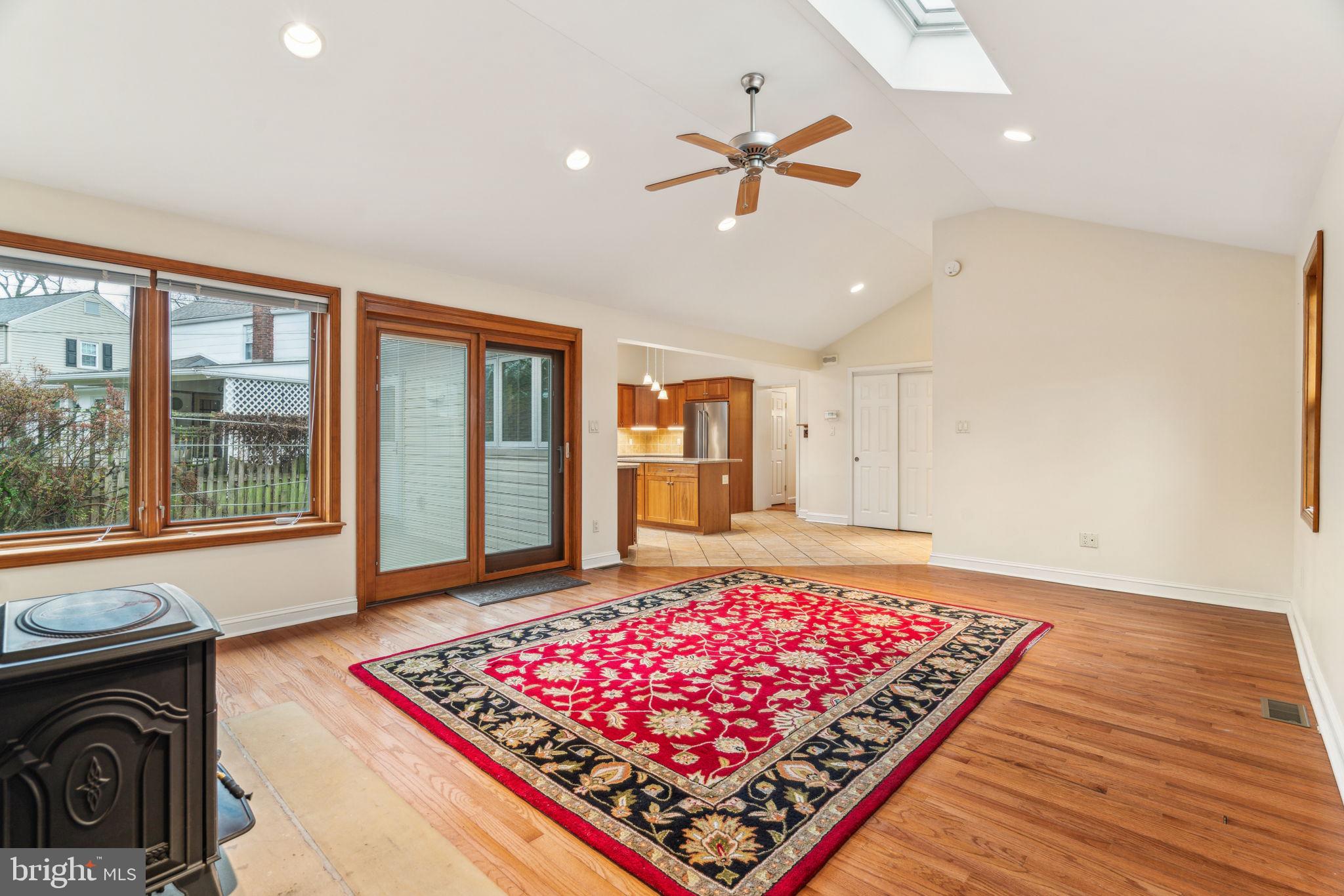 526 Drayton Road Oreland, PA 19075 - Photo 24 of 64