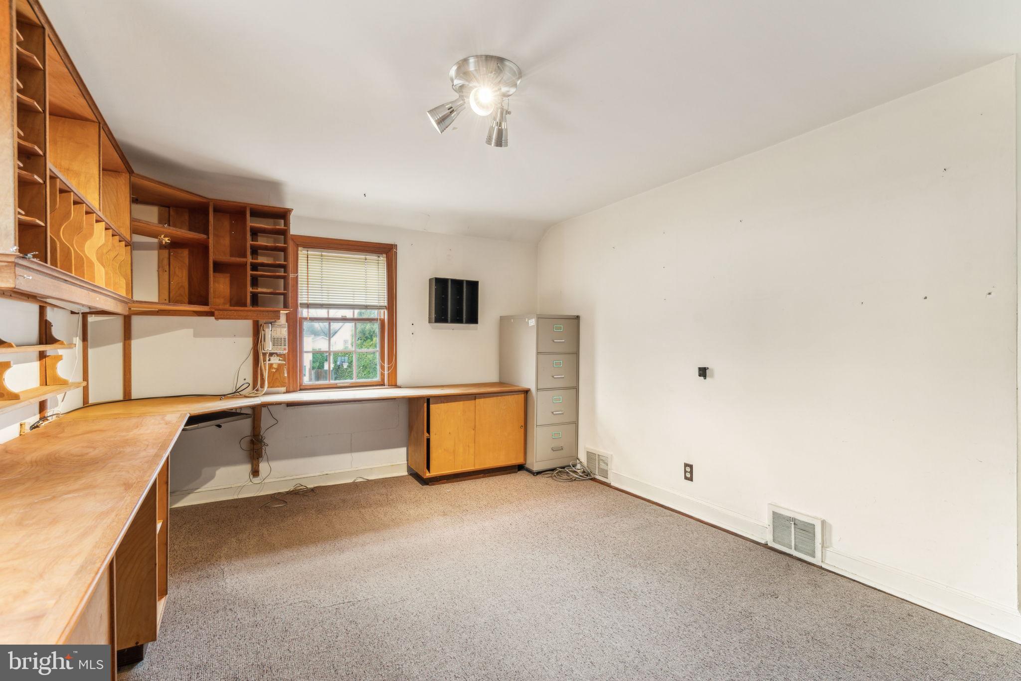 526 Drayton Road Oreland, PA 19075 - Photo 44 of 64