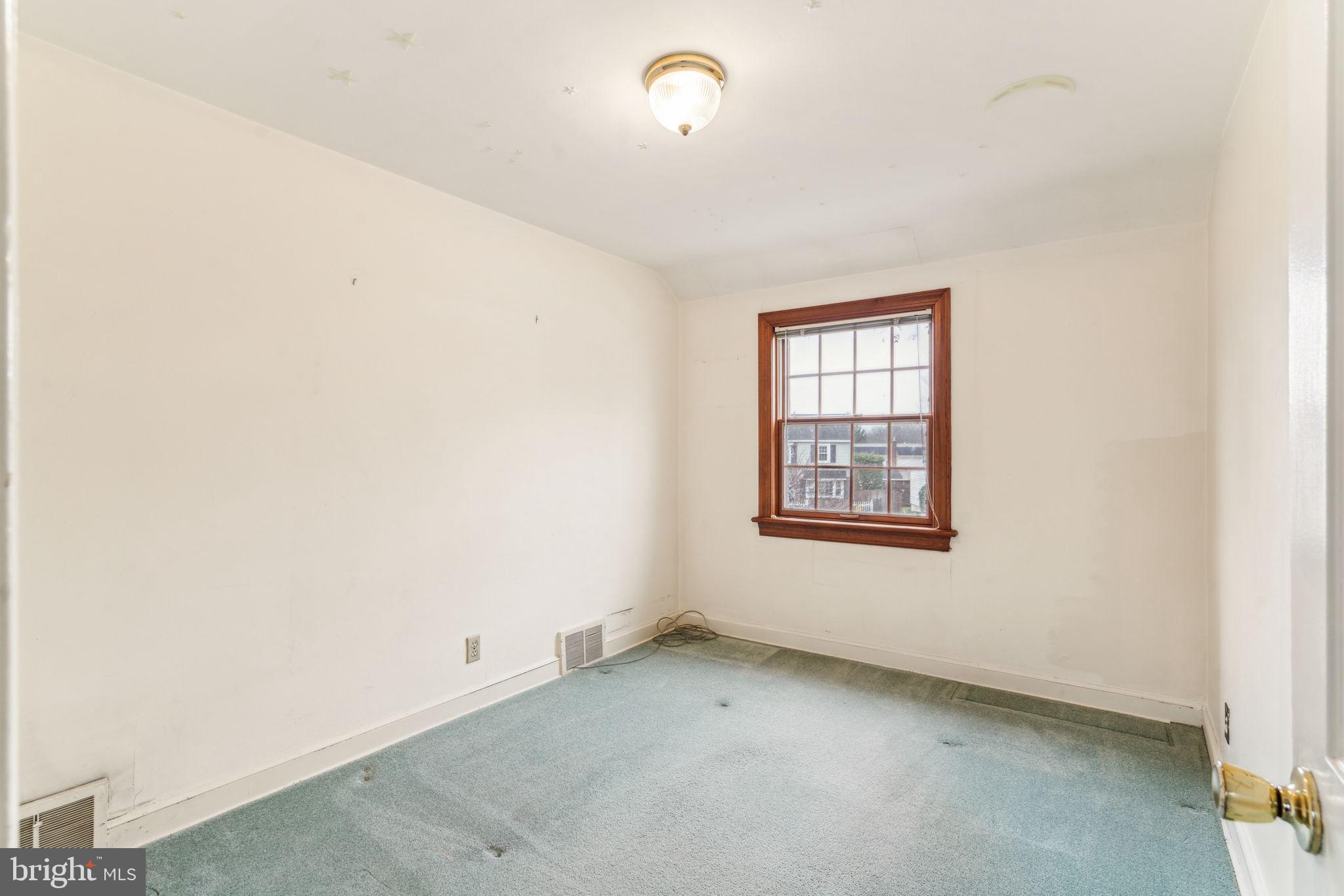 526 Drayton Road Oreland, PA 19075 - Photo 46 of 64 Bedroom