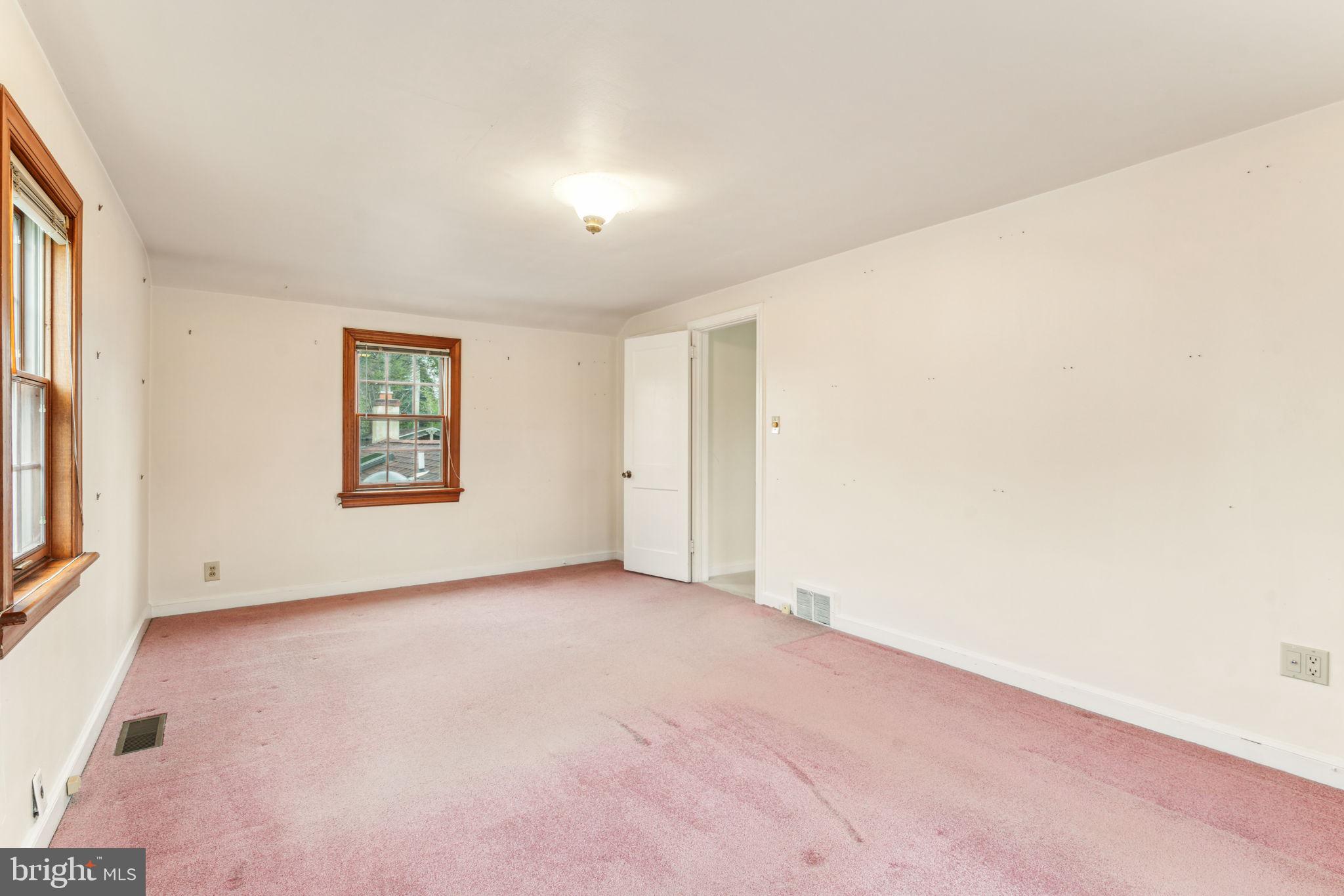 526 Drayton Road Oreland, PA 19075 - Photo 51 of 64