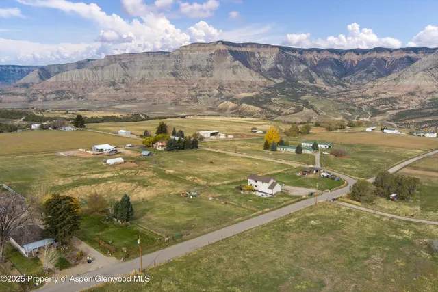 $785,000 | 333 County Road 337, Parachute, CO 81635