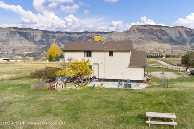 $785,000 | 333 County Road 337, Parachute, CO 81635