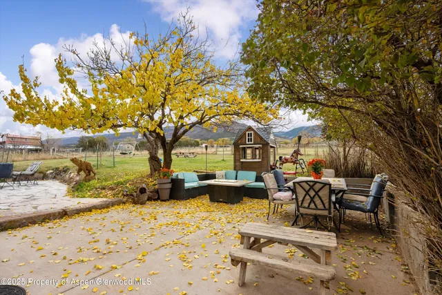 $785,000 | 333 County Road 337, Parachute, CO 81635