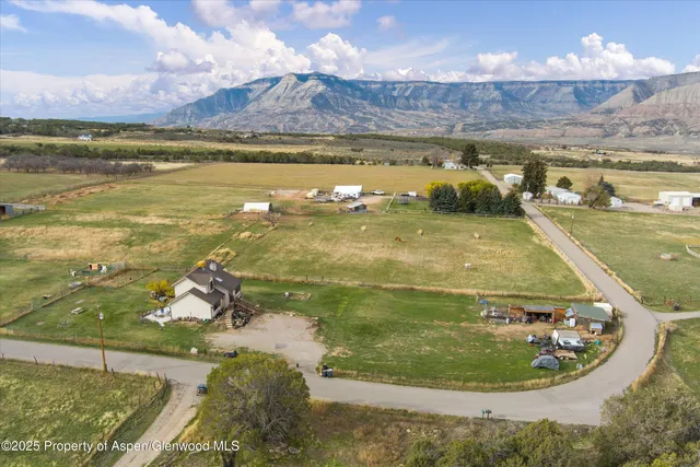 $785,000 | 333 County Road 337, Parachute, CO 81635