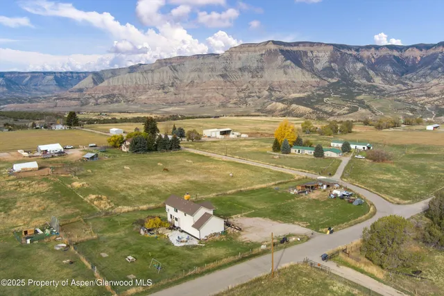 $785,000 | 333 County Road 337, Parachute, CO 81635