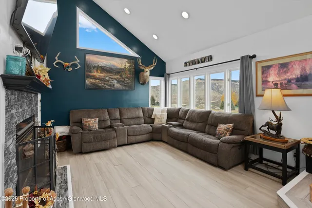 $785,000 | 333 County Road 337, Parachute, CO 81635