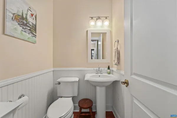 $899,900 | 2579 Montgomery Ridge Road, Charlottesville, VA 22911