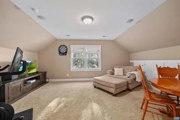 $899,900 | 2579 Montgomery Ridge Road, Charlottesville, VA 22911