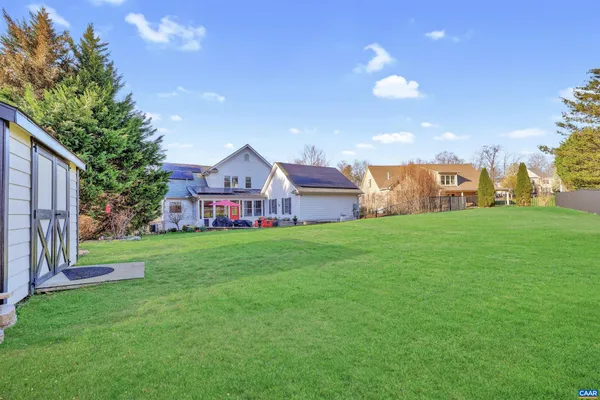 $899,900 | 2579 Montgomery Ridge Road, Charlottesville, VA 22911