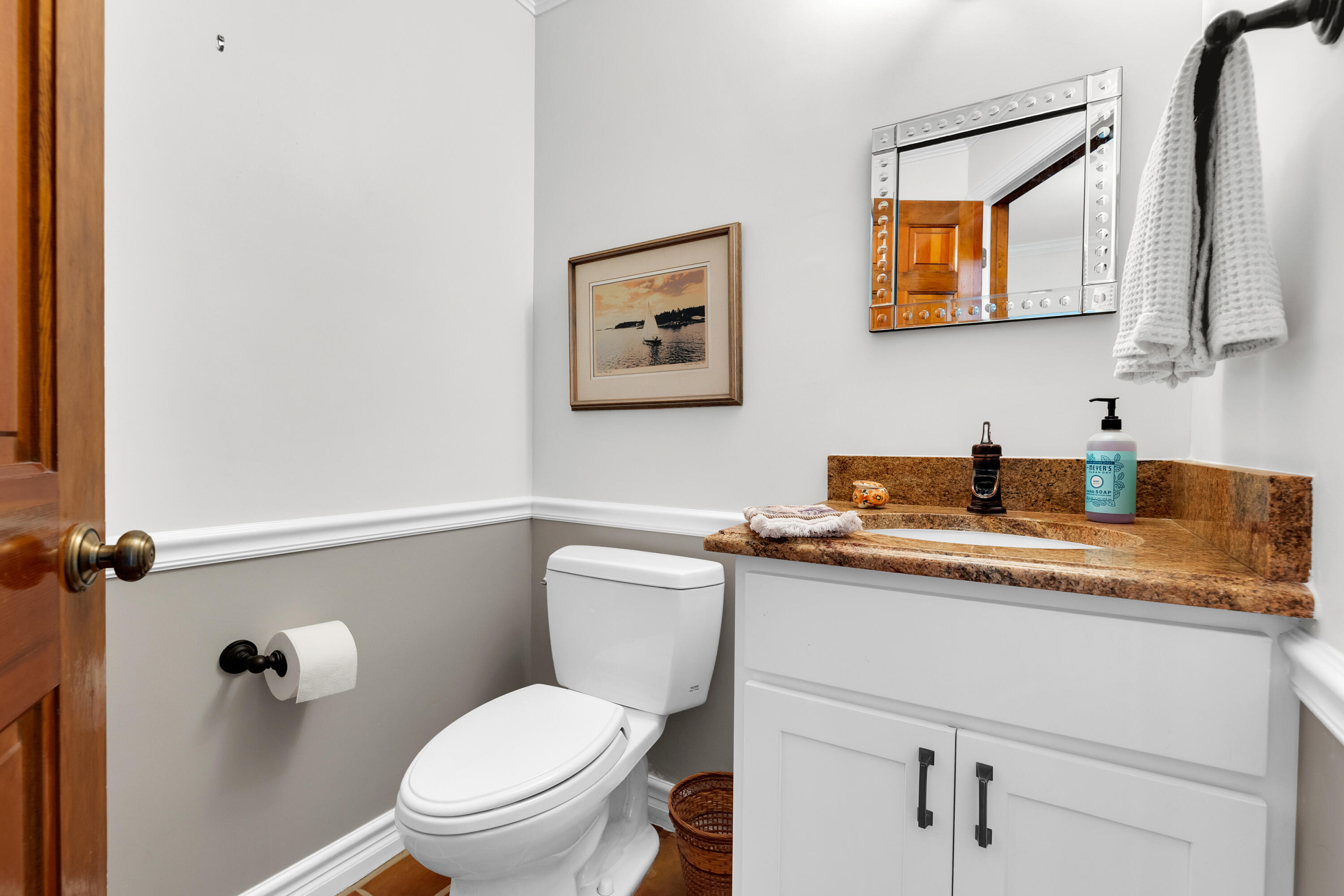 2622 Northwest 27th Avenue Boca Raton, FL 33434 - Photo 19 of 30 Guest 1/2 Bath
