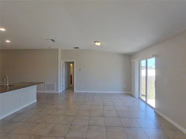 $2,099 | Undisclosed Address, Ruskin, FL 33570