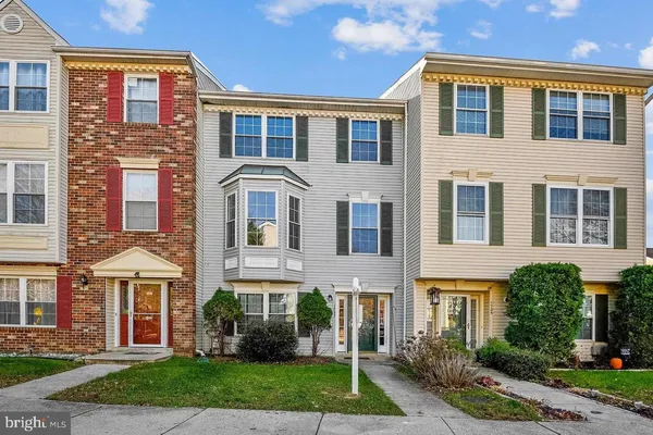 $2,700 | 1727 Wood Carriage Way, Unit 105, Severn, MD 21144