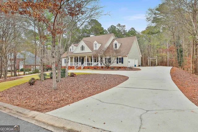 $815,000 | 180 Bel-Aire Loop, Fayetteville, GA 30215