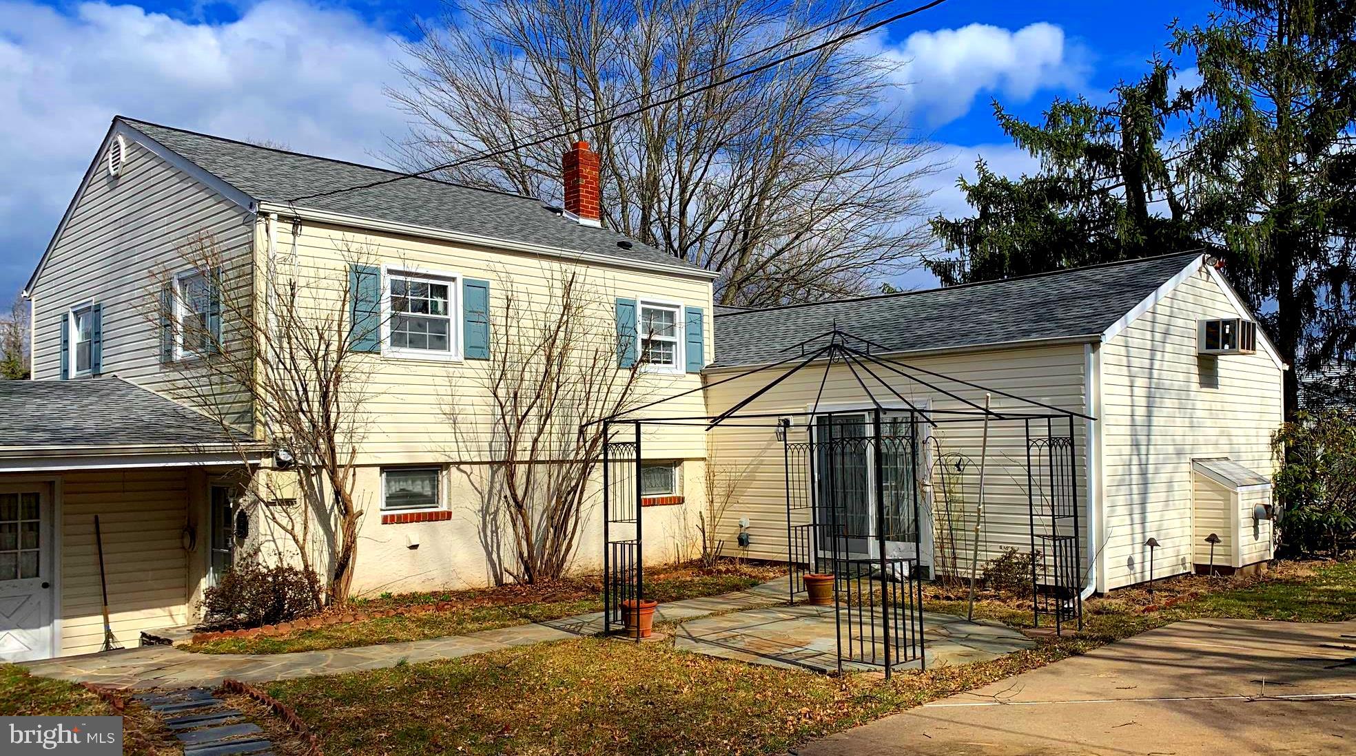 420 Beaver Road Southampton, PA 18966 - Photo 3 of 5 Gallery Image 3