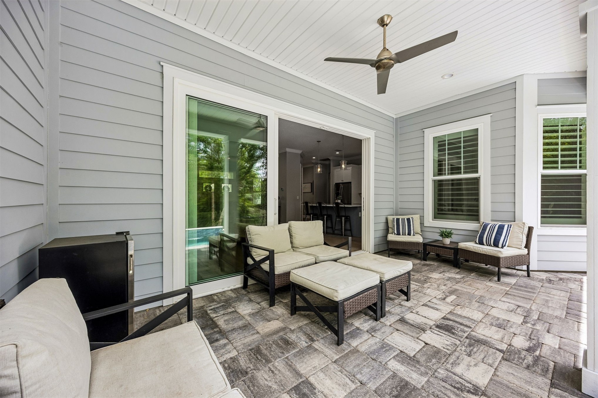 29258 Grandview Manor Yulee, FL 32097 - Photo 65 of 99 Porch living