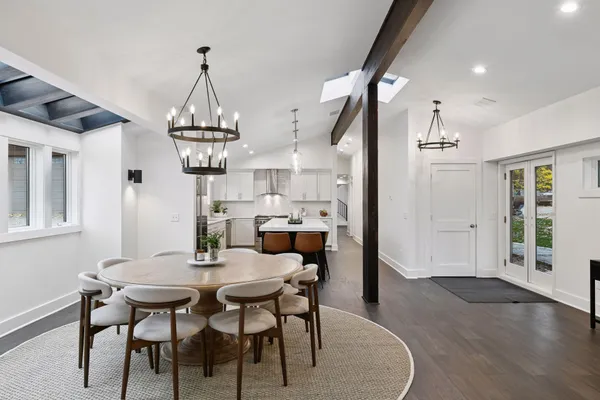 $1,099,000 | 4945 Glen Elyn Road, Mound, MN 55364