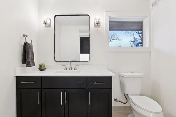 $1,099,000 | 4945 Glen Elyn Road, Mound, MN 55364