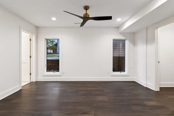 $1,099,000 | 4945 Glen Elyn Road, Mound, MN 55364