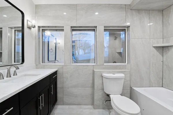 $1,099,000 | 4945 Glen Elyn Road, Mound, MN 55364