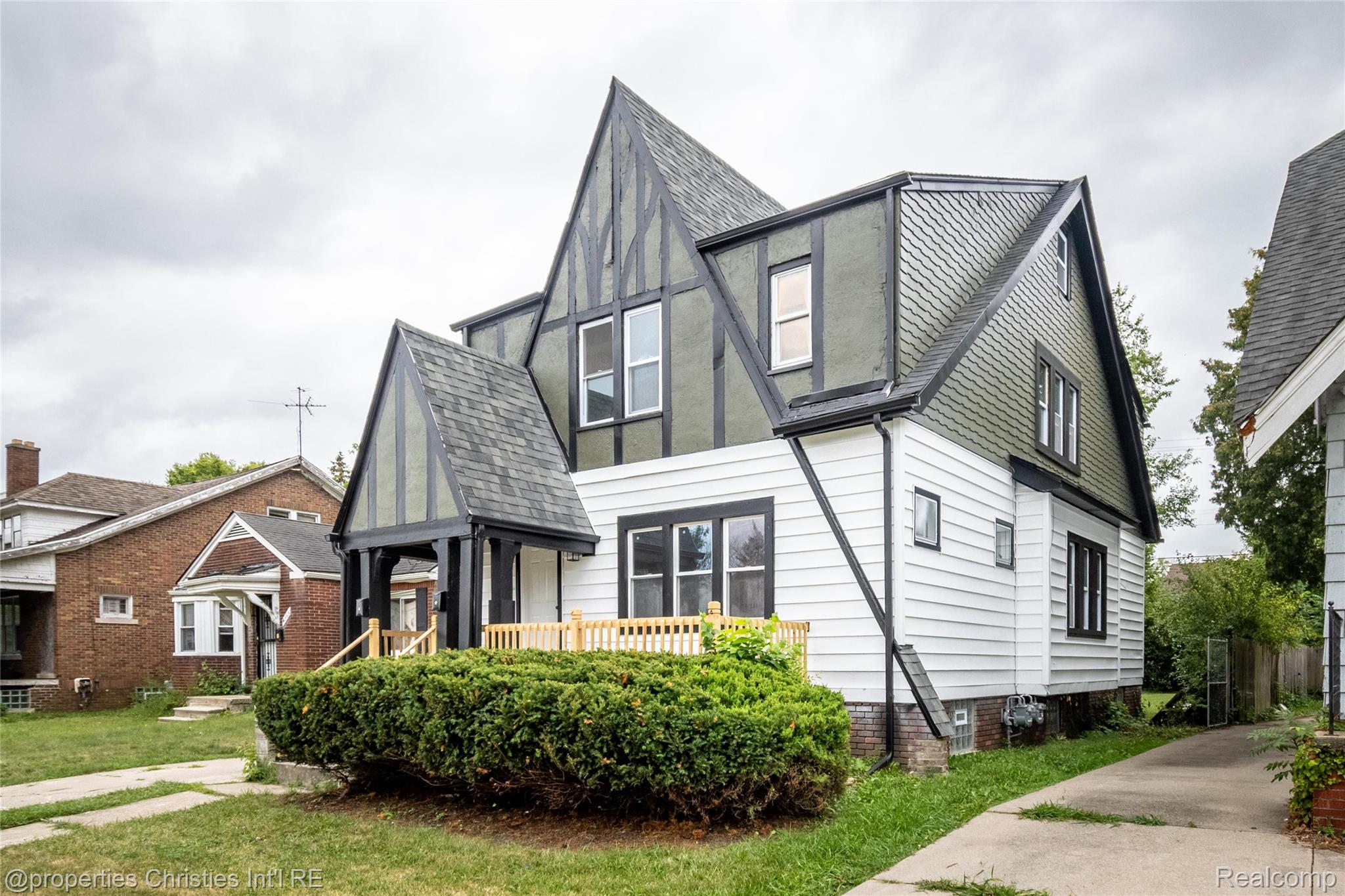 4373-4375 Balfour Road Detroit, MI 48224 - Photo 43 of 46 Balfour-27.jpg