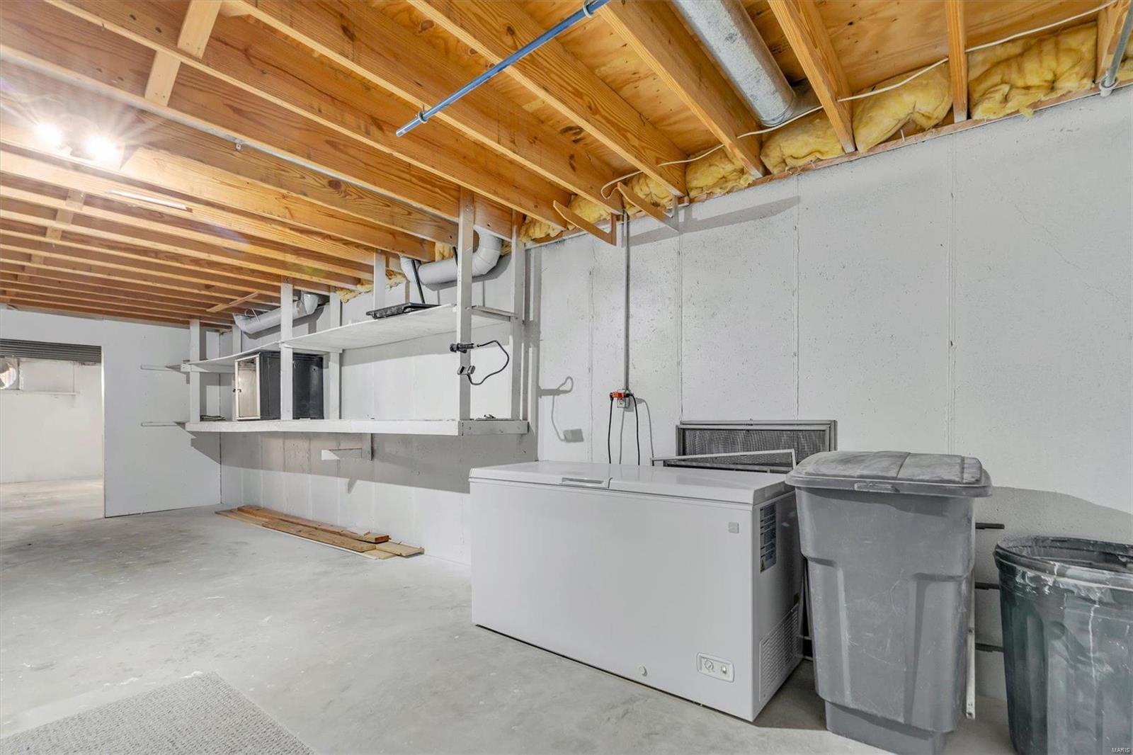 6400 Farmcrest Road St. Louis, MO 63129 - Photo 32 of 39 Gallery Image 32