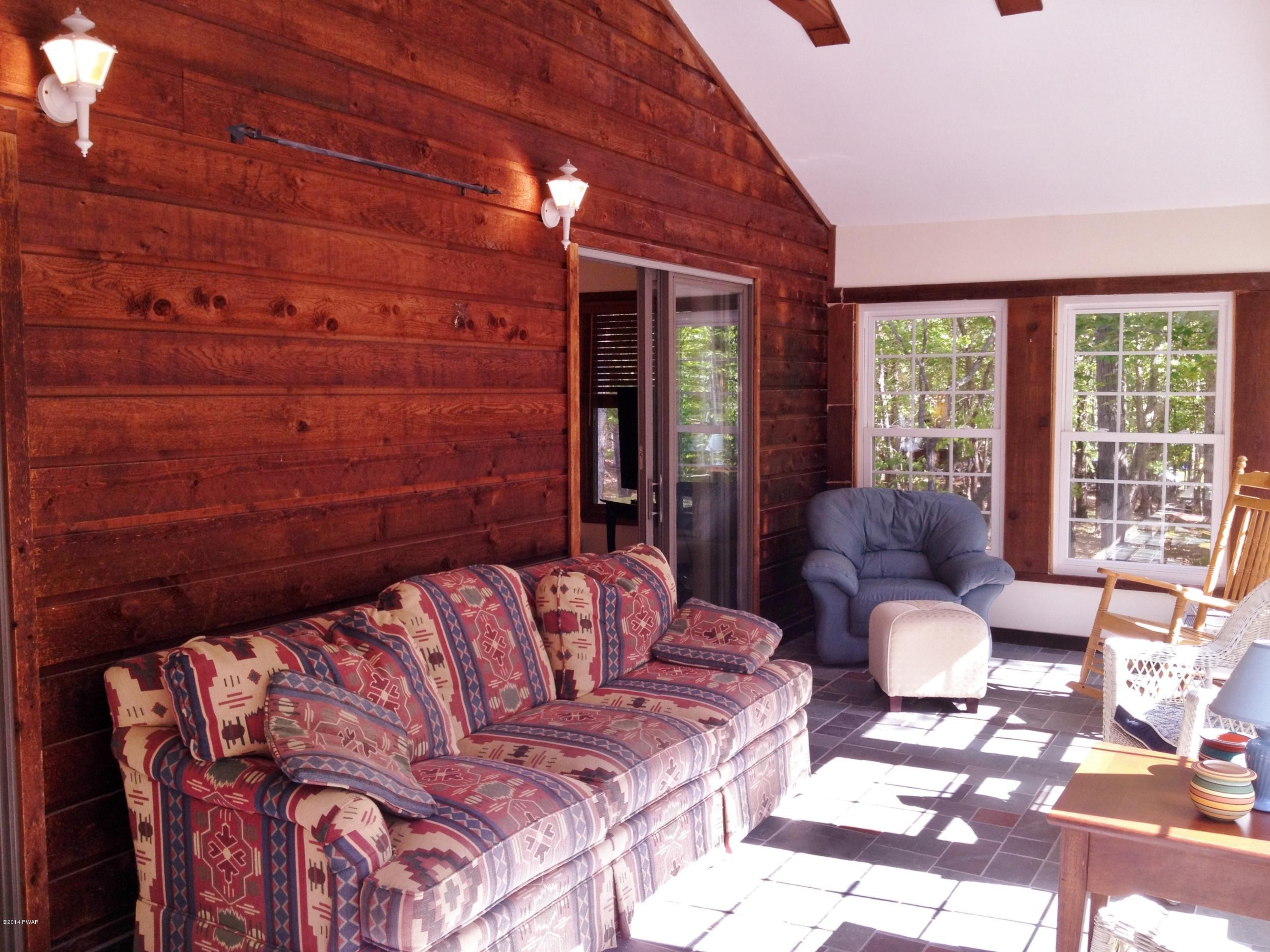 124 Stonehenge Road Milford, PA 18337 - Photo 14 of 52 Gallery Image 14