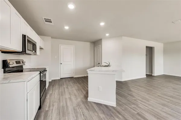 $2,475 | 7209 Tin Star Drive, Fort Worth, TX 76179