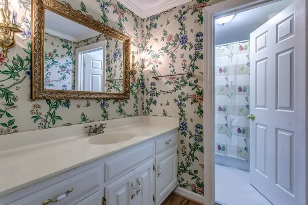 $3,100 | 3320 Hillsboro Pike, Nashville, TN 37215