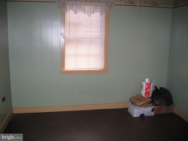 155 North Locust Street Lititz, PA 17543 - Photo 8 of 9