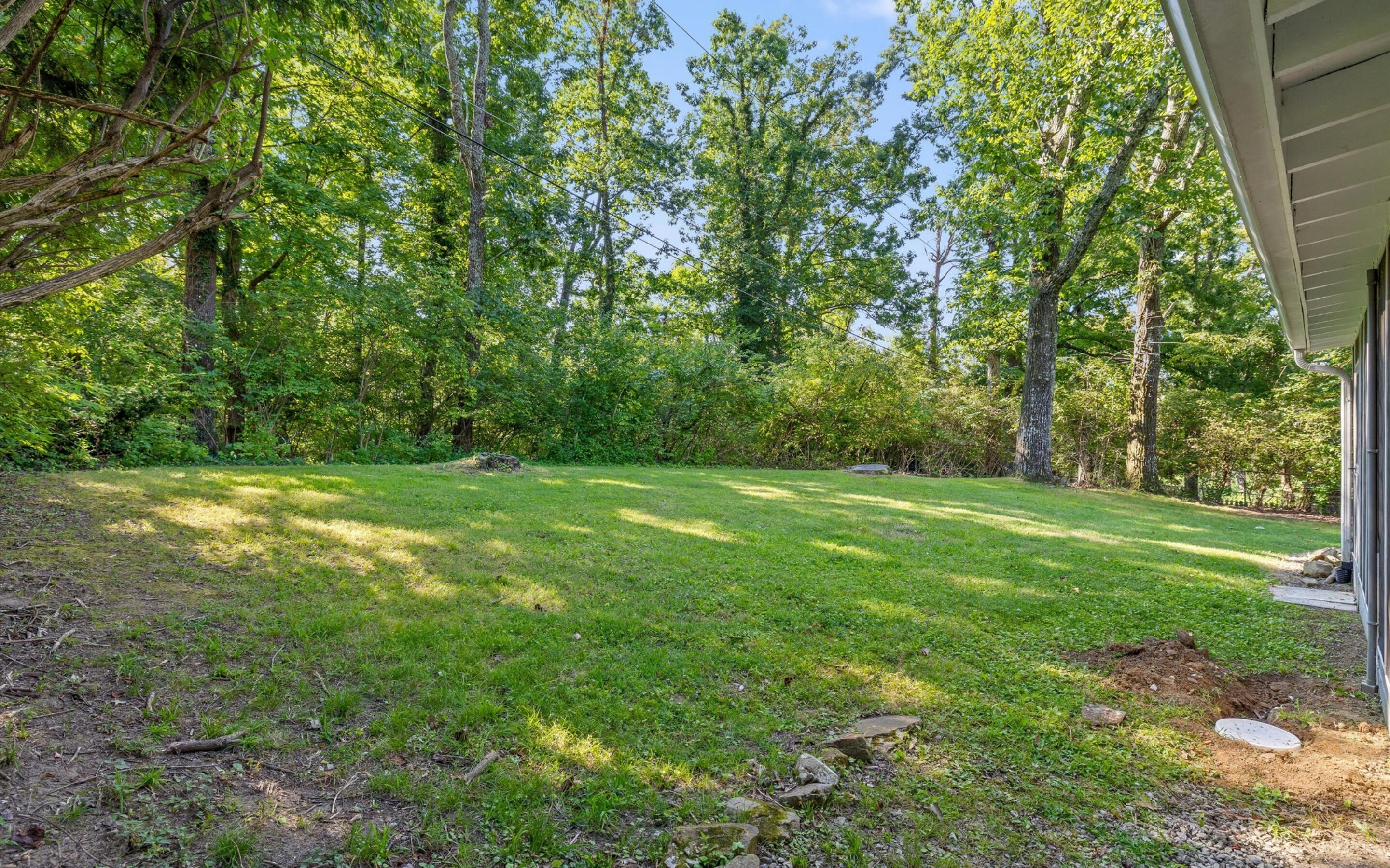 1014 Signal Road Signal Mountain, TN 37377 - Photo 24 of 36 1014 Signal Rd