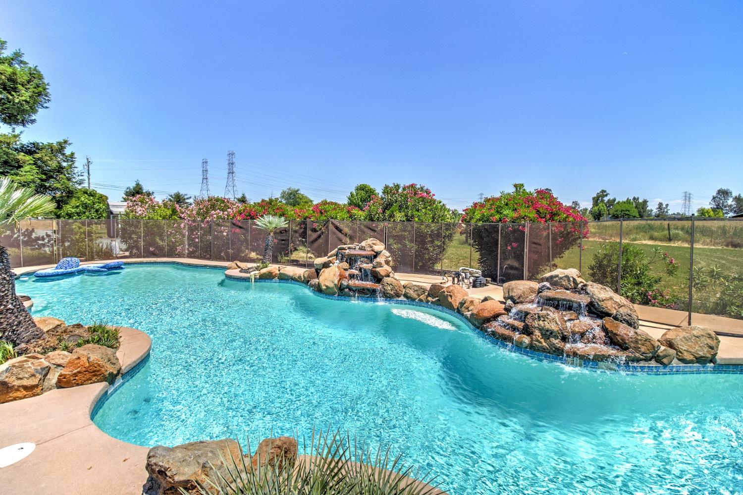 12390 Hobday Road Wilton, CA 95693 - Photo 50 of 92