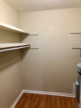 $1,390 | 3600 Hillsboro Pike, Unit C10, Nashville, TN 37215