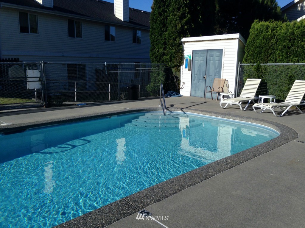 927 132nd Street Southwest, Unit D6 Everett, WA 98204 - Photo 17 of 19