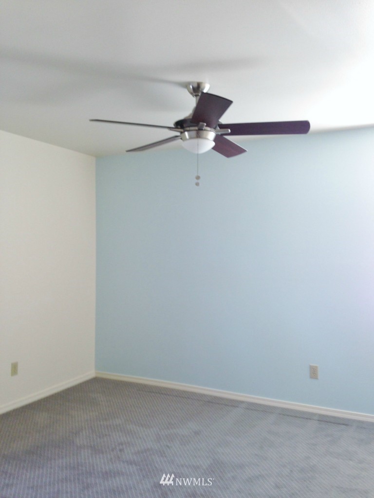 927 132nd Street Southwest, Unit D6 Everett, WA 98204 - Photo 9 of 19